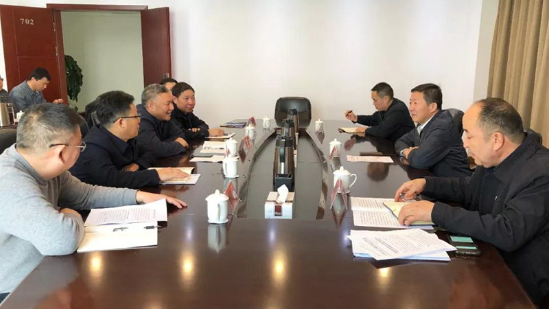 宜昌市政府副市长王应华一行到新疆宜化现场办公(图5)