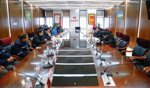 宜昌市总工会走访慰问集团困难职工(图1)