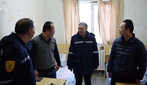宜昌市领导王应华、王大真一行到新疆宜化调研走访(图3)