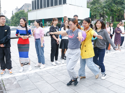 欢度中秋喜迎国庆 宜化集团与宜昌市发改委共同举办趣味运动会(图7)