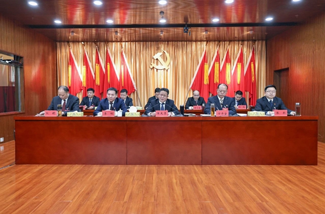 王大真总结讲话 宜化集团2022年度总结表彰暨第七届职工代表大会胜利闭幕(图3)