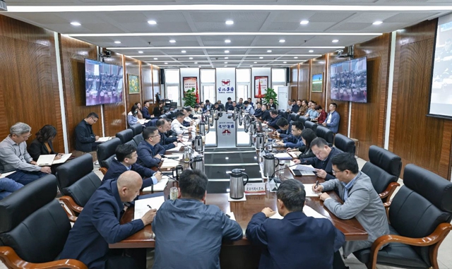 集团召开生产经营调度会