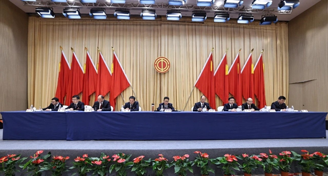 宜化集团召开七届二次职工代表大会(图6)