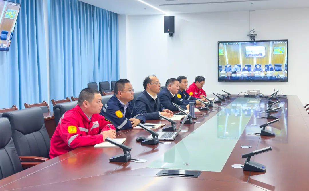 集团召开3月份安全例会(图2)