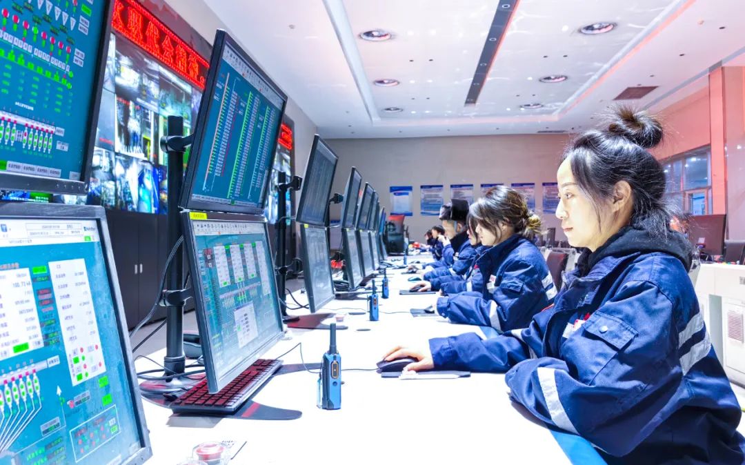 新疆宜化电石车间二一班：强化班组建设，筑牢基层基石(图2)