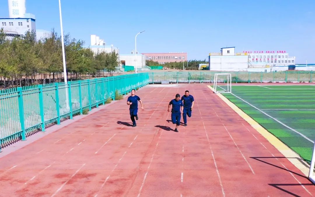 【宜化榜样】新疆宜化崔发新：当好安全生产的守护者(图6)
