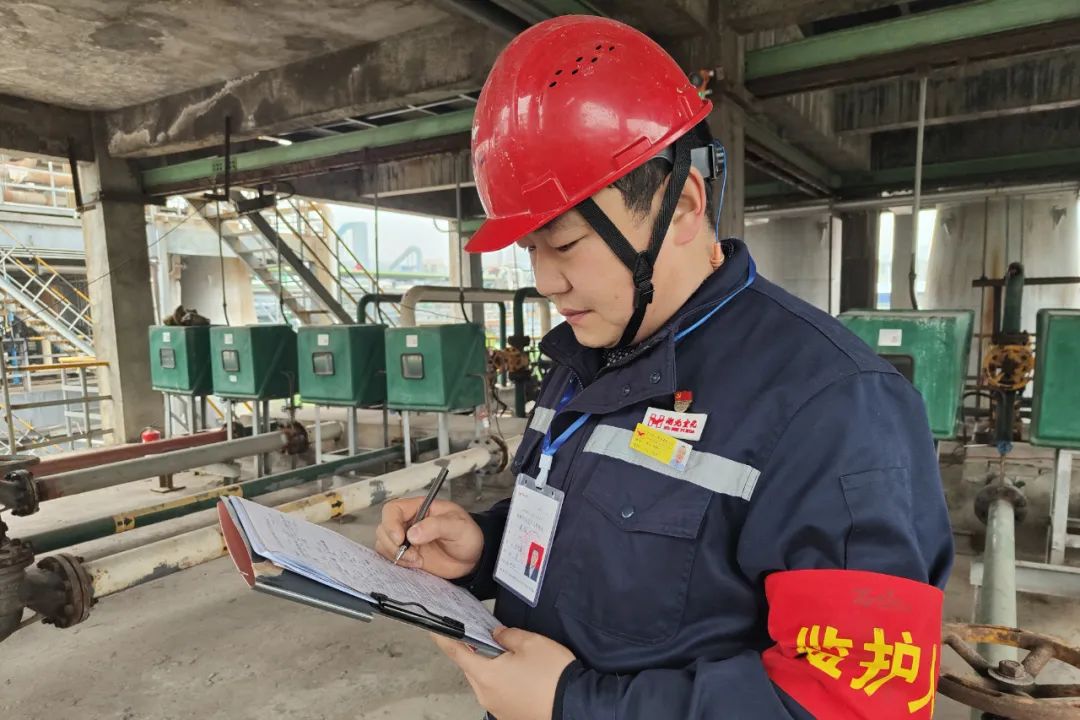 【宜化榜样】股份公司马向勇：潜心钻研，让青春在奋进中闪耀(图4)