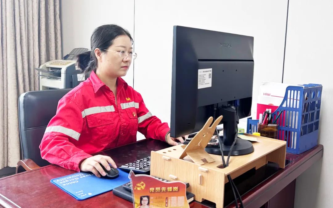 【宜化榜样】化机公司牛艳娇：恪尽职守勇担当，廉洁自律扬清风(图3)