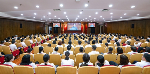 全集团广大党员干部职工多种形式收看纪念中国人民抗日战争暨世界反法西斯战争胜利80周年大会(图1)