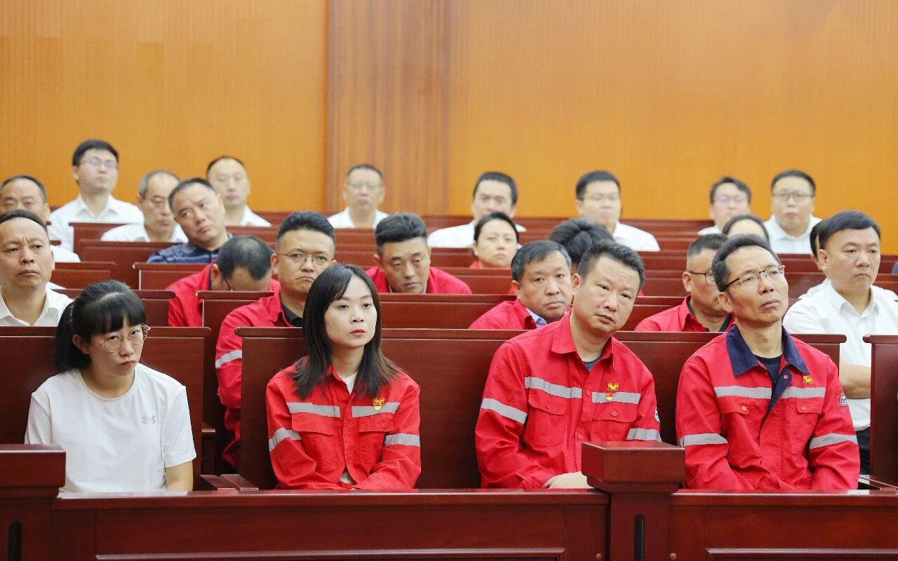 宜化化机“沉浸式” 警示教育 “零距离” 以案明纪(图5) 图片