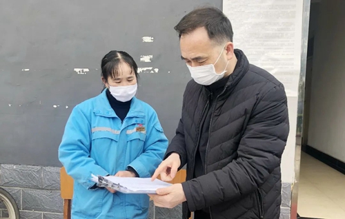 周金平先后到楚星公司、松滋肥业、实训基地和股份公司检查疫情防控工作