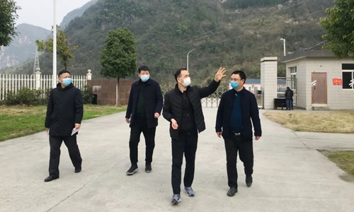 周金平到矿业公司检查疫情防控及复工复产工作