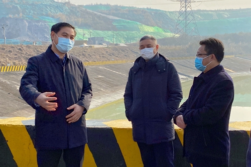 张家胜元旦到股份公司走访慰问并检查安全生产工作