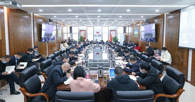 集团召开11月份效益分析会
