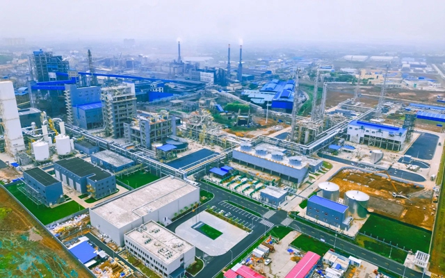双环公司合成氨升级改造项目空分装置顺利产出合格氧氮产品