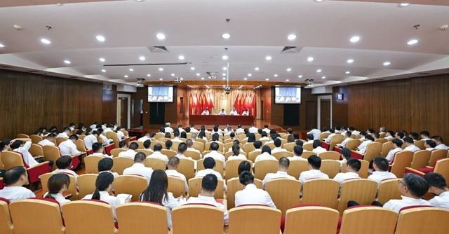宜化集团学习贯彻习近平新时代中国特色社会主义思想主题教育工作会议召开