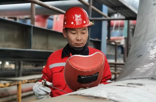 化机公司任友明获评2023年荆楚工匠