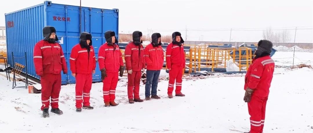 迎寒风战冰雪，化机公司鏖战绿色甲醇项目建设一线